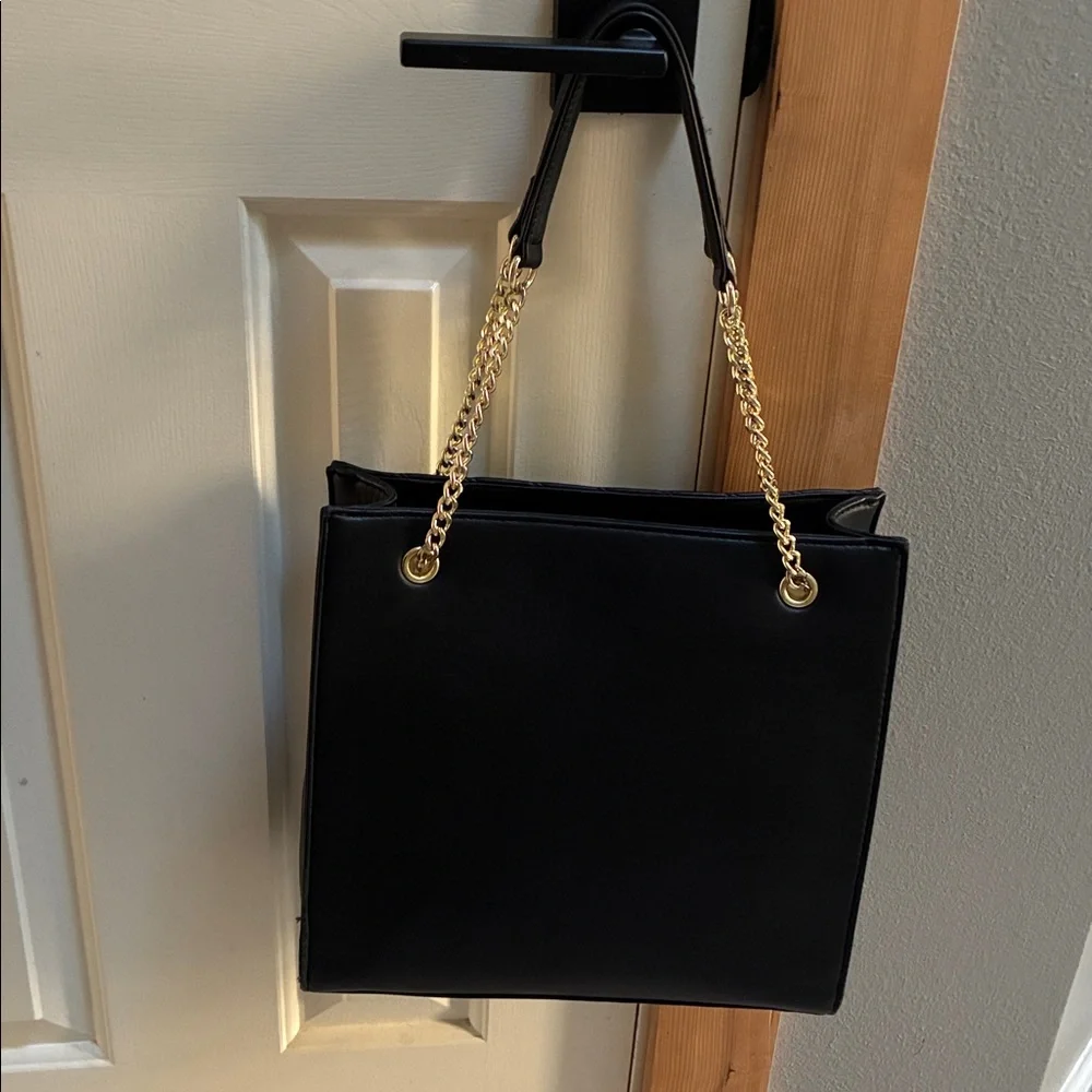 Ellen Tracy Black Quilted Crossbody Tote with Gold Chain
